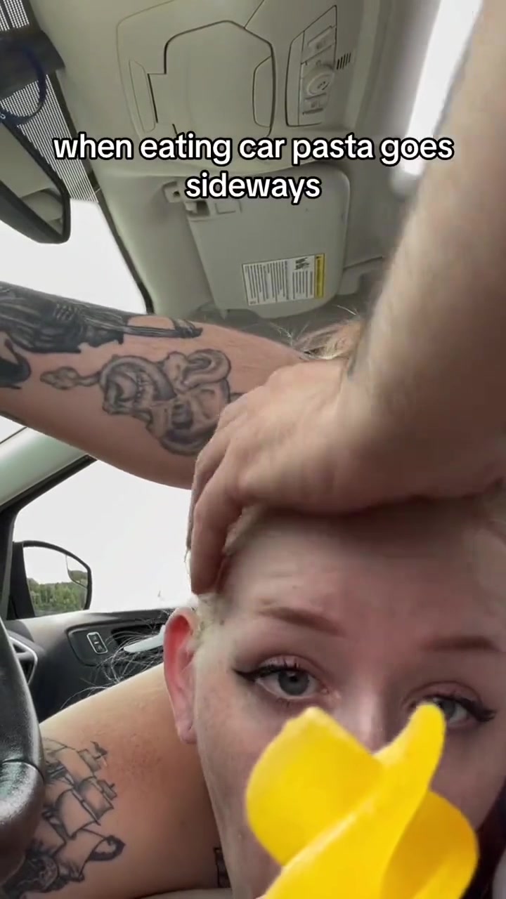 Paleseafoam Onlyfans has sex with boyfriend in car!!!