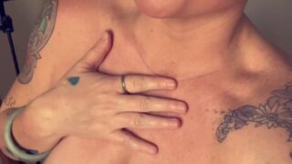 Nudeyweekender Onlyfans Naked Showing Off Her Sexy Body